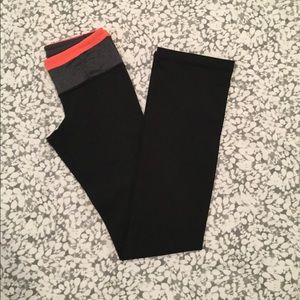 Lululemon Groove Pants Size 4